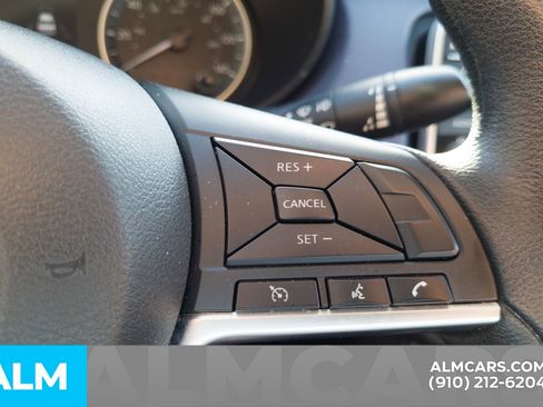 Used 2024 Nissan Versa SV image 11