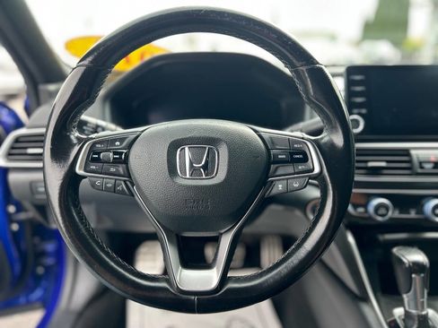 Used 2018 Honda Accord Sport image 10