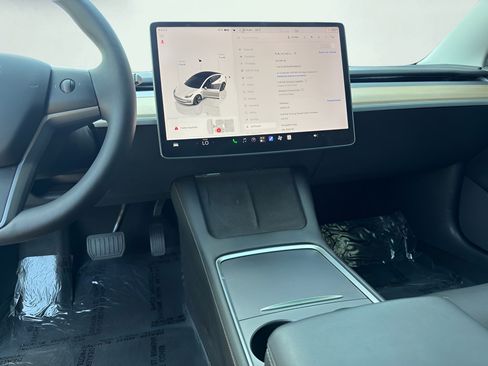 Used 2023 Tesla Model 3 Standard Range RWD image 44