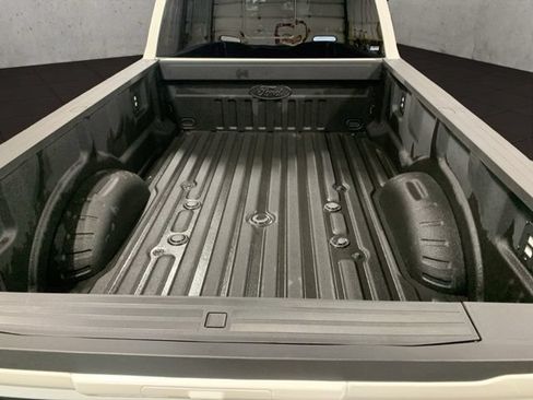Used 2026 Ford F450 Platinum w/ FX4 Off-Road Package AWD/4WD image 22