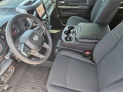 New 2026 RAM 3500 Big Horn AWD/4WD image 17