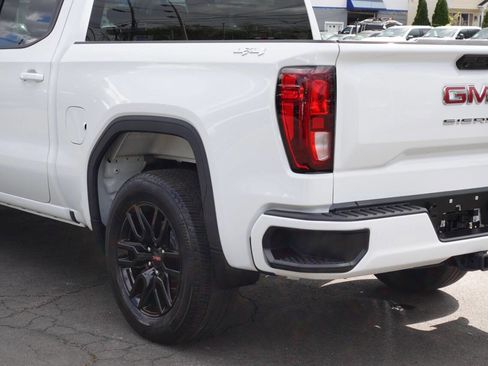 Used 2024 GMC Sierra 1500 Elevation AWD/4WD image 11