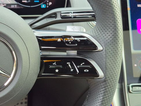 Certified 2025 Mercedes-Benz GLC 300 4MATIC w/ AMG Line image 20