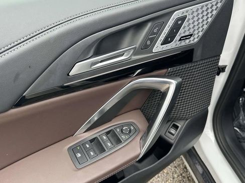 Certified 2025 BMW X1 xDrive28i image 24