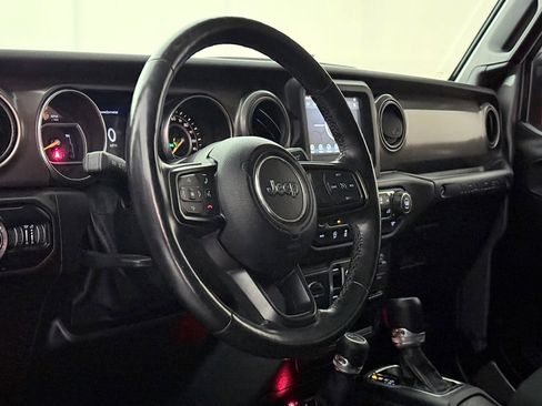 Used 2019 Jeep Wrangler Unlimited Sport S image 19