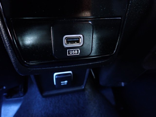 Used 2024 Jeep Compass Latitude AWD/4WD image 10