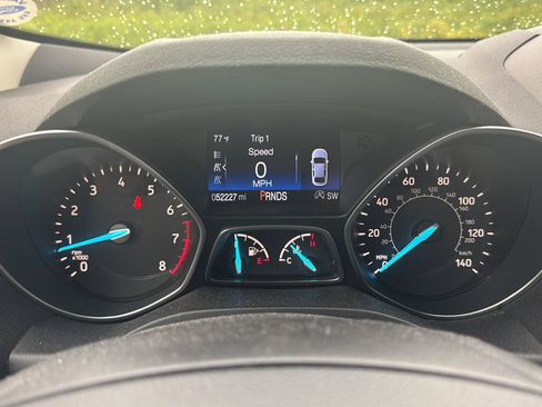 Used 2018 Ford Escape SEL AWD/4WD image 14