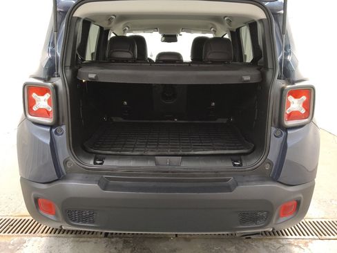 Used 2021 Jeep Renegade Limited AWD/4WD image 29