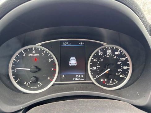 Used 2019 Nissan Sentra SV FWD image 12