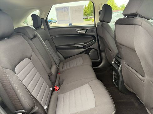 Used 2024 Ford Edge SE w/ Black Appearance Package AWD/4WD image 31