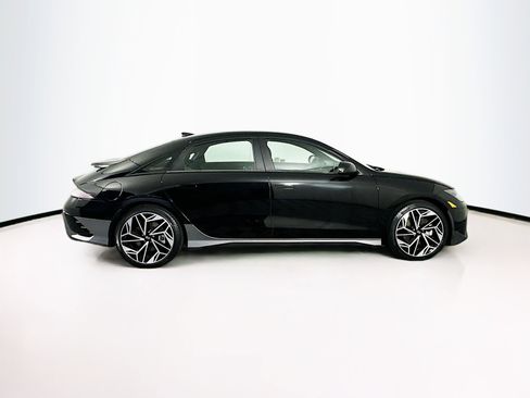 Used 2024 Hyundai Ioniq 6 SEL image 10