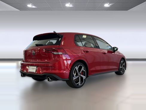 New 2026 Volkswagen GTI SE FWD image 9