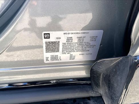 Certified 2024 Buick Encore GX Sport Touring image 33