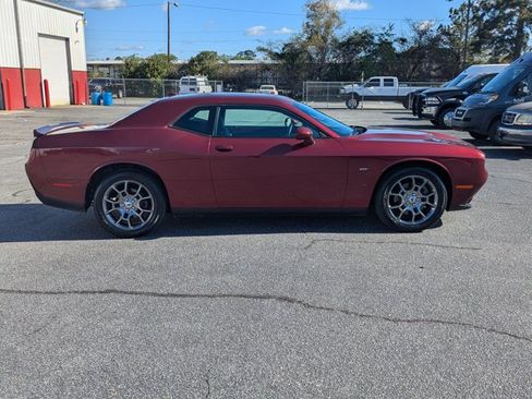 Used 2017 Dodge Challenger GT w/ Driver Convenience Group image 4