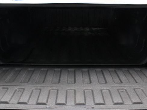 Used 2025 RAM 1500 Big Horn AWD/4WD image 17