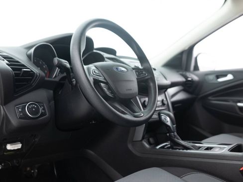Used 2018 Ford Escape SE FWD image 25