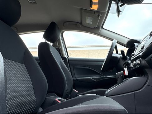 Used 2024 Nissan Versa S w/ S Plus Package image 8