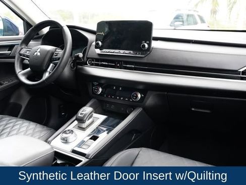 Used 2022 Mitsubishi Outlander SEL AWD/4WD image 18