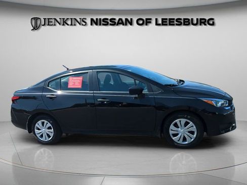 Certified 2024 Nissan Versa S w/ Trunk Package FWD image 2