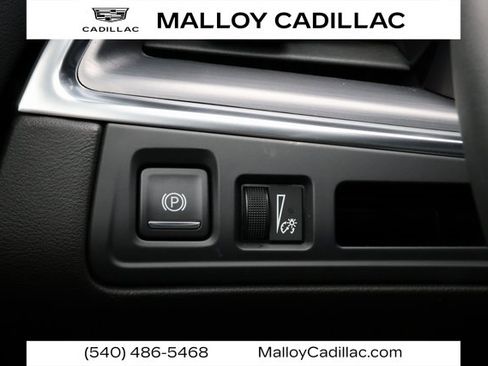 Used 2025 Cadillac XT5 Luxury w/ LPO, Floor Liner Package image 11