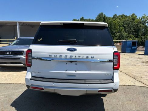 Used 2024 Ford Expedition Max Limited RWD image 4