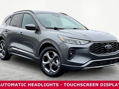 Used 2024 Ford Escape ST-Line Select w/ Tech Pack #1 image 2