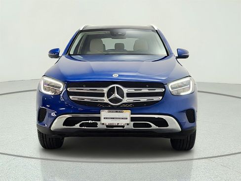 Used 2022 Mercedes-Benz GLC 300 image 2