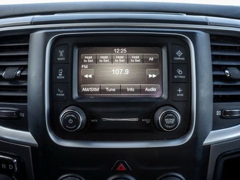 Used 2024 RAM 1500 Classic SLT image 20