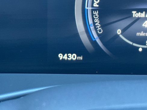 Used 2024 Lexus RZ 300e Premium image 35