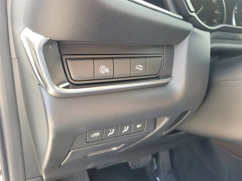 Certified 2025 MAZDA CX-30 AWD 2.5 S w/ Premium Package image 22