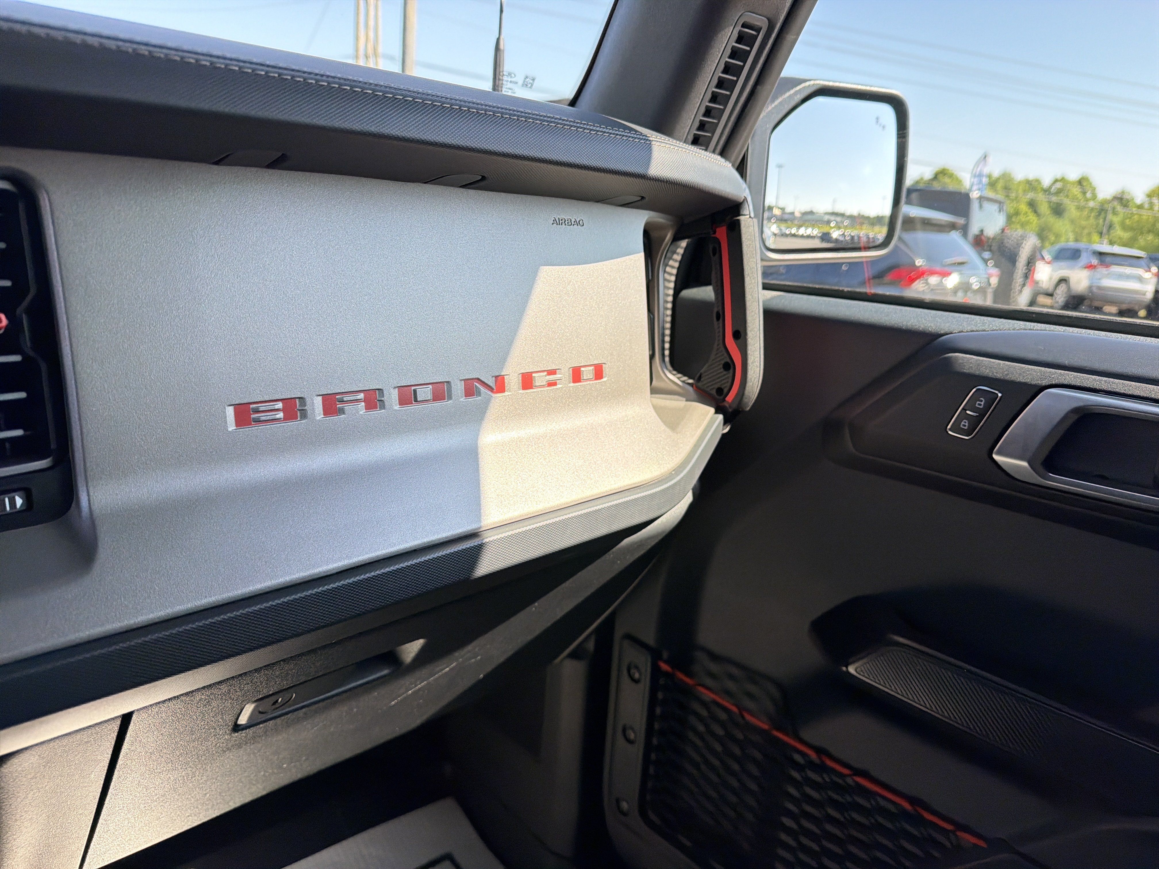 Used 2024 Ford Bronco Raptor w/ Interior Carbon Fiber Pack 6 AWD/4WD image 23