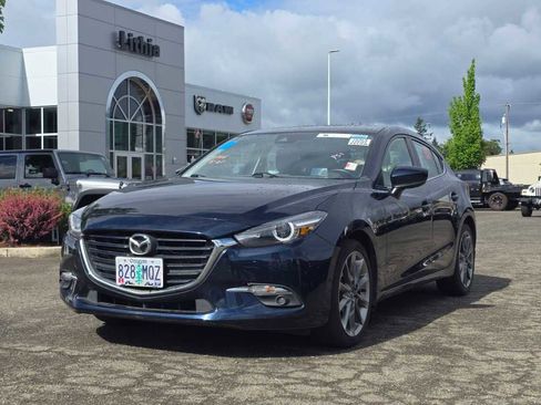 Used 2018 MAZDA MAZDA3 Grand Touring FWD image 15