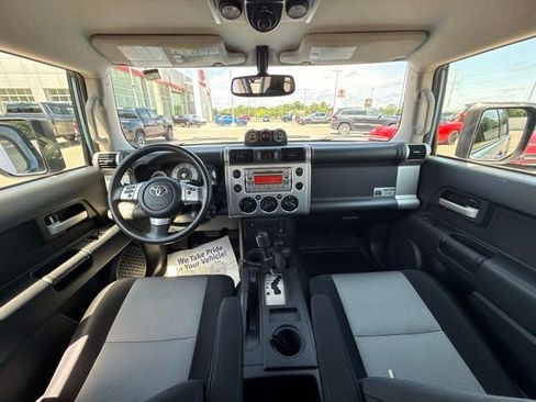 Used 2014 Toyota FJ Cruiser 4WD w/ Trail Teams Ultimate Edition image 17