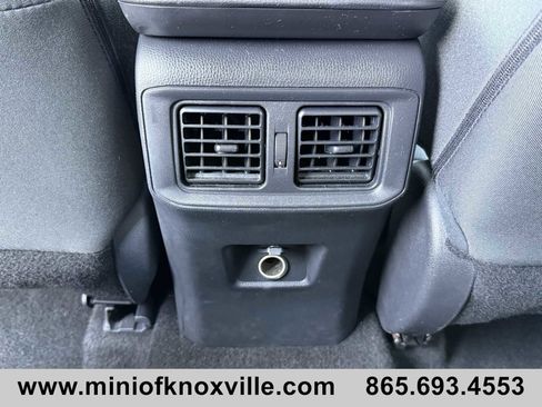 Used 2024 Toyota RAV4 LE image 29