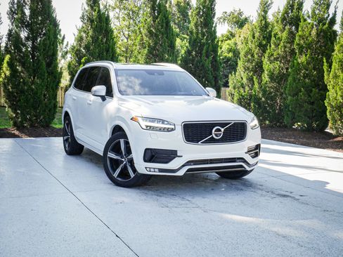 Used 2019 Volvo XC90 T6 R-Design w/ Advanced Package AWD/4WD image 2