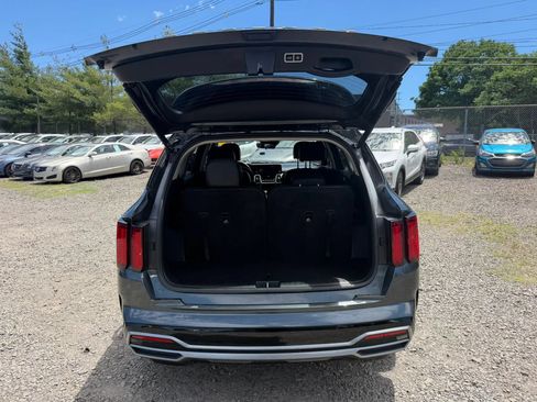 Used 2022 Kia Sorento SX AWD/4WD image 15