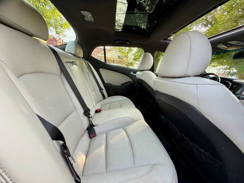 Used 2013 Kia Optima SX w/ Limited Pkg FWD image 16