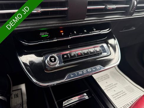 Used 2025 Lincoln Corsair Grand Touring w/ Rear Removable Package Tray AWD/4WD image 34