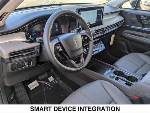 New 2025 Lincoln Corsair FWD w/ Equipment Group 101A image 8