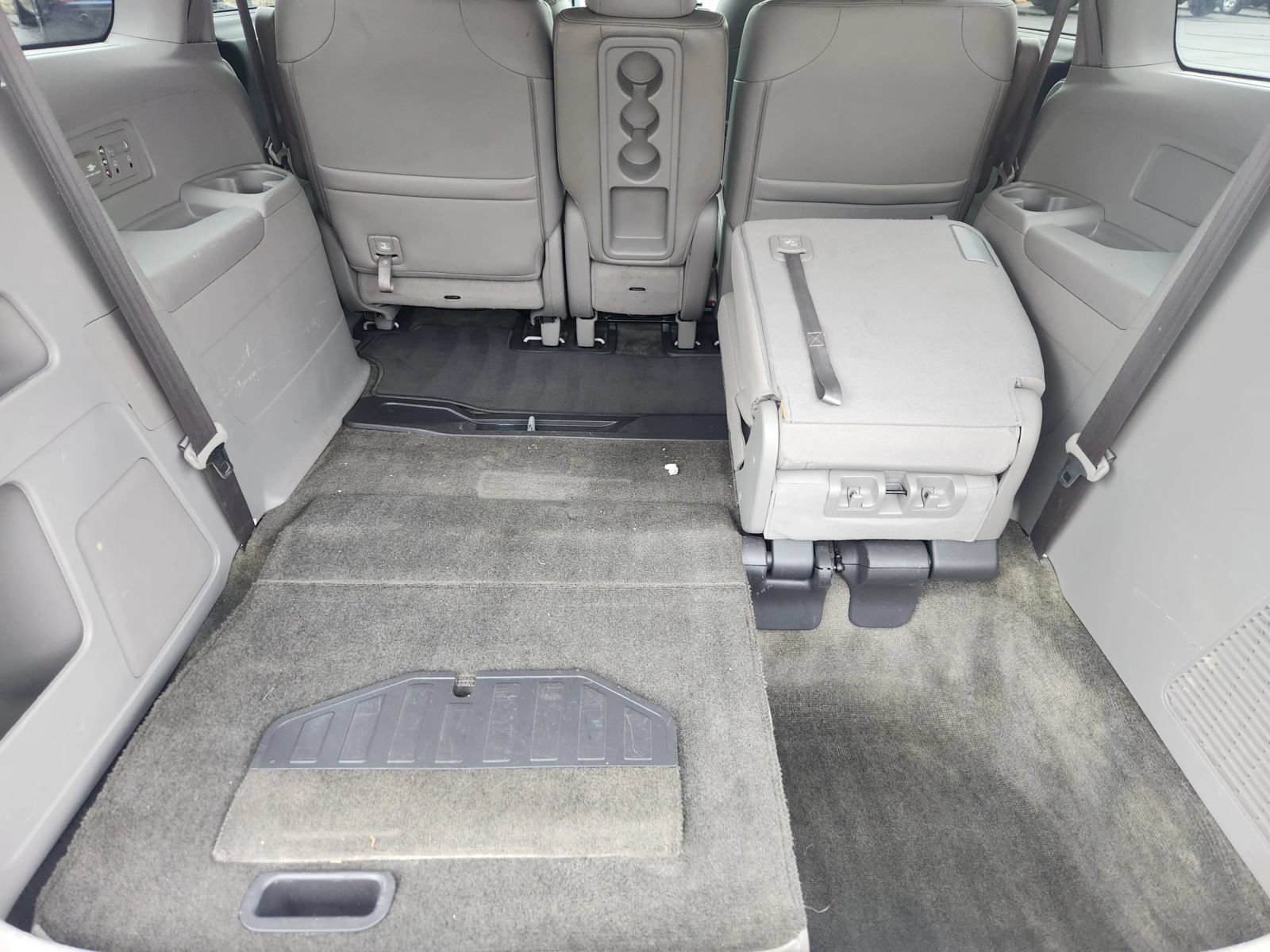 Used 2014 Honda Odyssey EX-L image 13