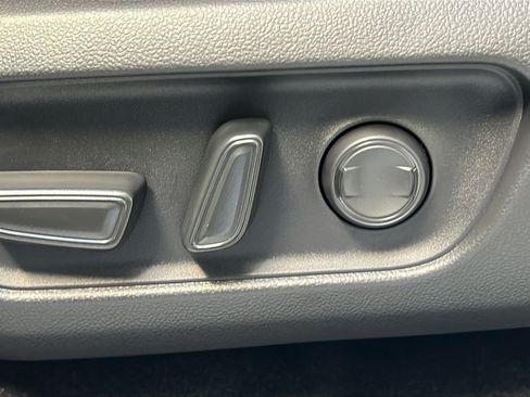 New 2026 Toyota RAV4 XSE AWD/4WD image 15