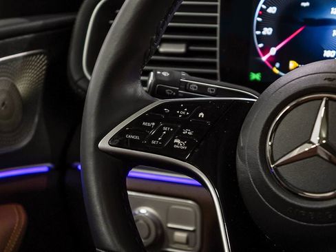 Certified 2026 Mercedes-Benz GLS 450 4MATIC image 16