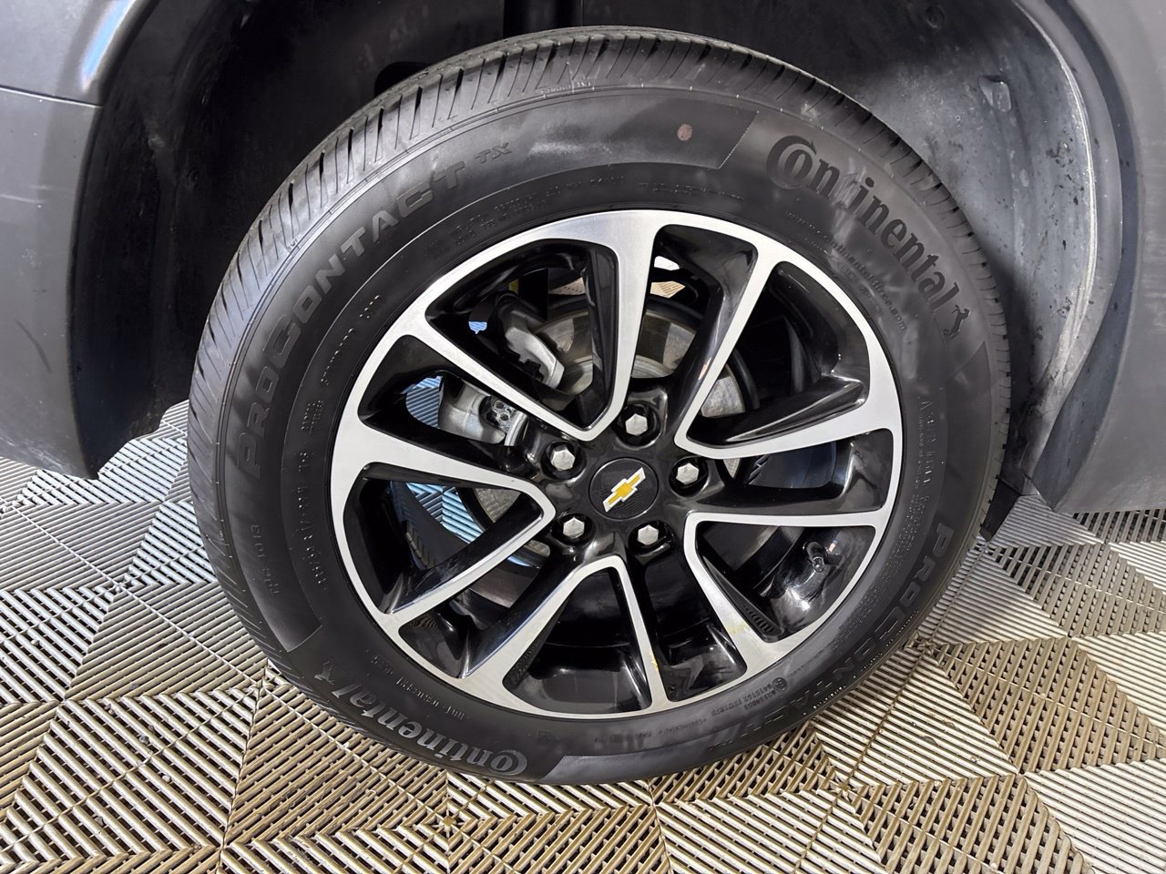 Used 2025 Chevrolet TrailBlazer LT FWD image 31
