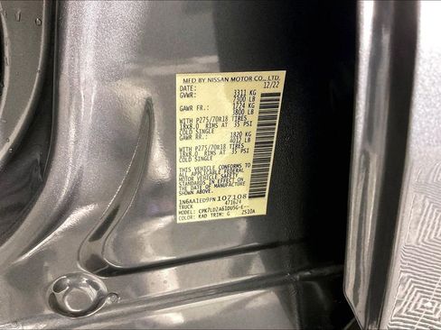 Used 2023 Nissan Titan PRO-4X w/ Pro-4x Convenience Package image 45