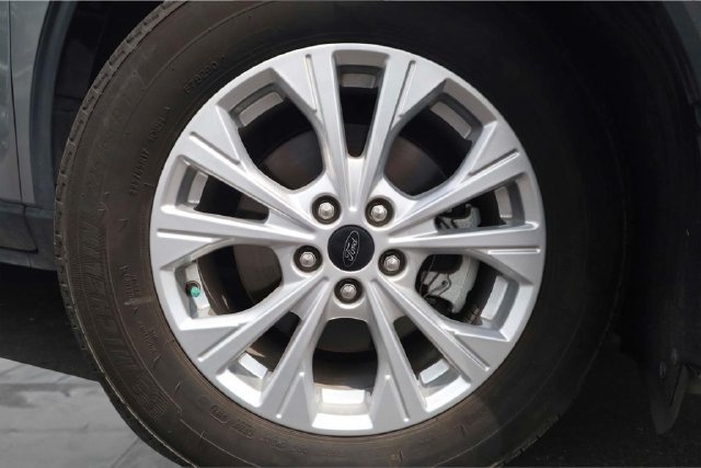 Certified 2024 Ford Escape Active FWD image 3