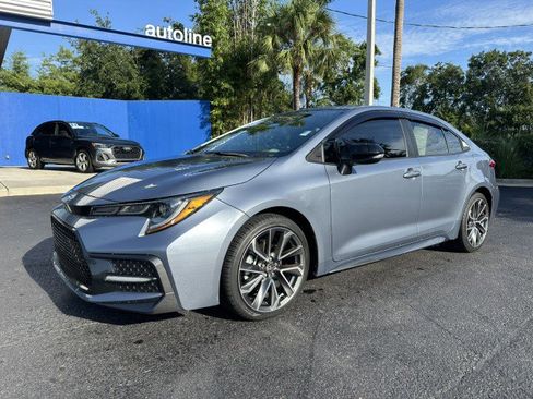 Used 2021 Toyota Corolla XSE image 2