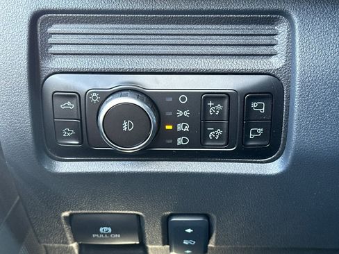 New 2025 Ford F250 Lariat w/ Lariat Ultimate Package image 24