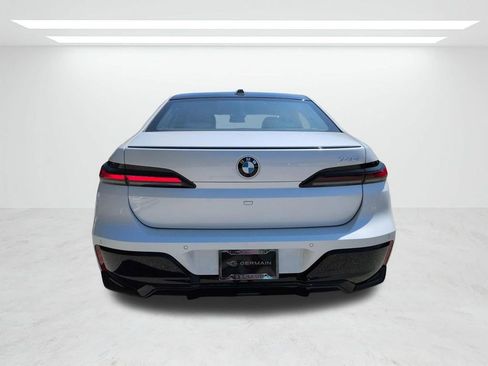 New 2026 BMW 740i RWD image 5