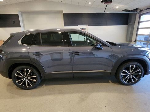 Used 2025 MAZDA CX-50 AWD 2.5 S w/ Cargo Package image 5