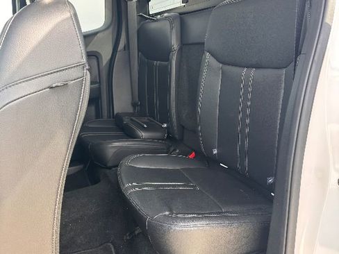 Used 2021 Ford Ranger Lariat w/ Equipment Group 501A High image 10